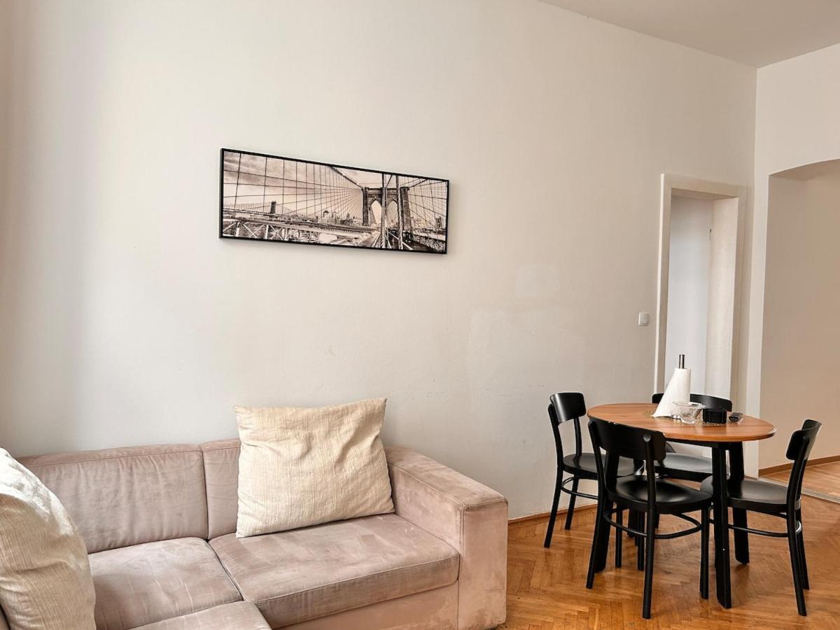 Spacious Central 4-Room Suite For 6 - Near Subway Wien Eksteriør billede