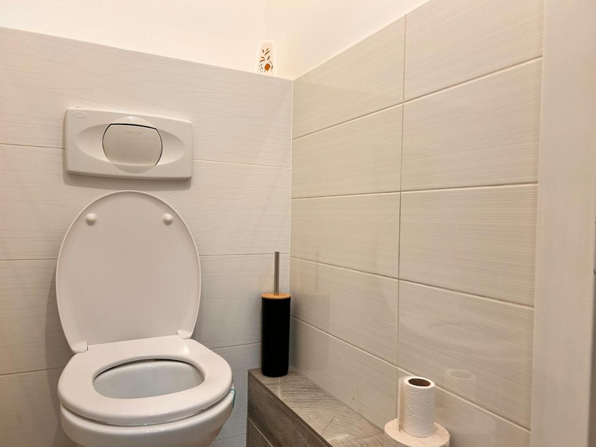 Spacious Central 4-Room Suite For 6 - Near Subway Wien Eksteriør billede